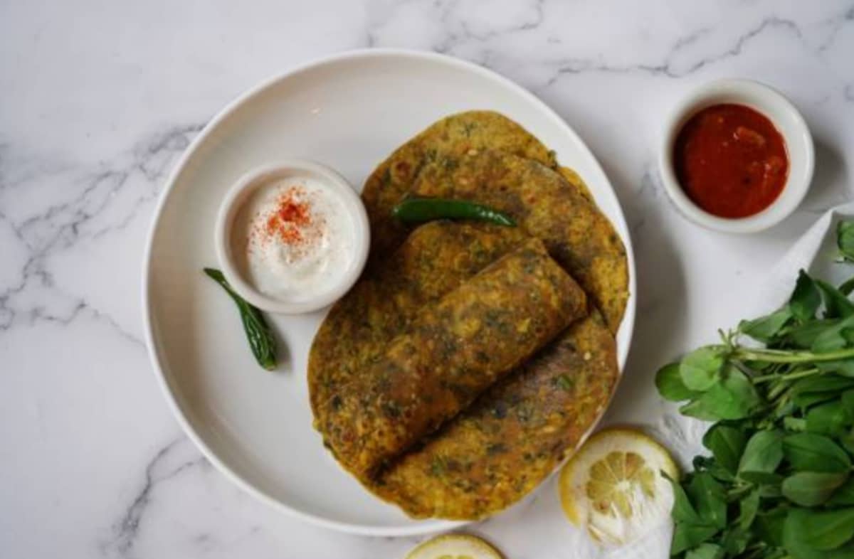 Thepla traditional recipe from gujarat, india
