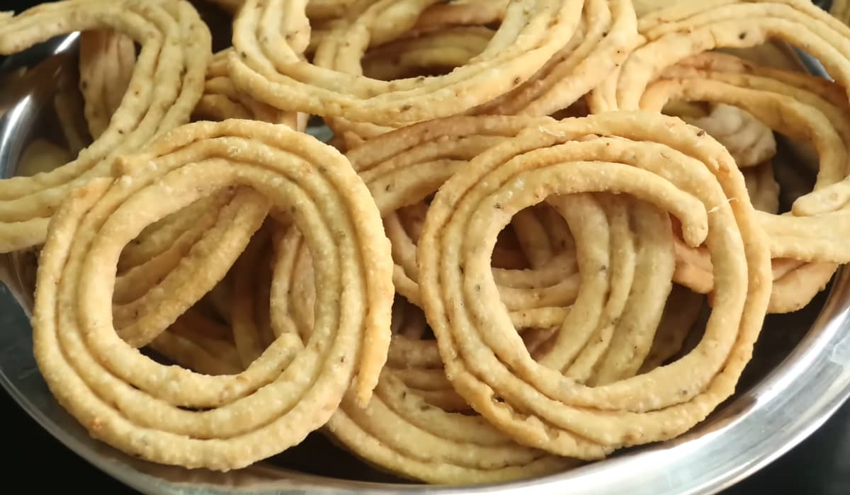 Sakinalu traditional recipe from telangana, india